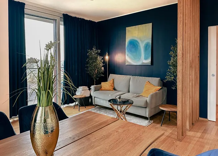 Alpenluxus Presents Kaiser Lodge - Rooftop Pool & Underground Car Park